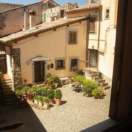 Апартаменти Finestra Sul Borgo Тревіньяно-Романо Екстер'єр фото